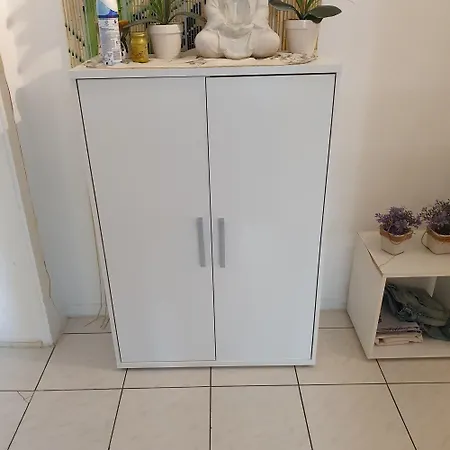 Halle Ferienwohnung Mit Viel Comfort Fuer Viele Gaeste, Viele Zimmer, Viele Betten Fuer Wenig Geld, Eg, 84 Qm, Sd, 1- 3 Doppelzimmer, Extra Fuer Sie Kostenlose Tv Lounge Extra Kueche U Bad Bis 6 Personen Apartment Halle (Saale)